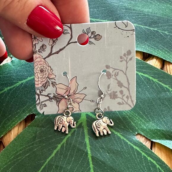 BOGO FREE Elephant Earrings - Picture 2 of 4